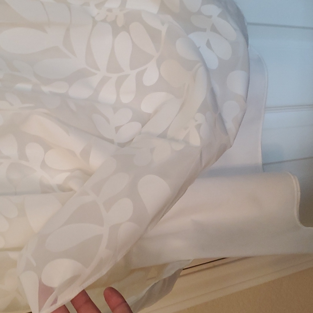 Maggie London dress w pockets!